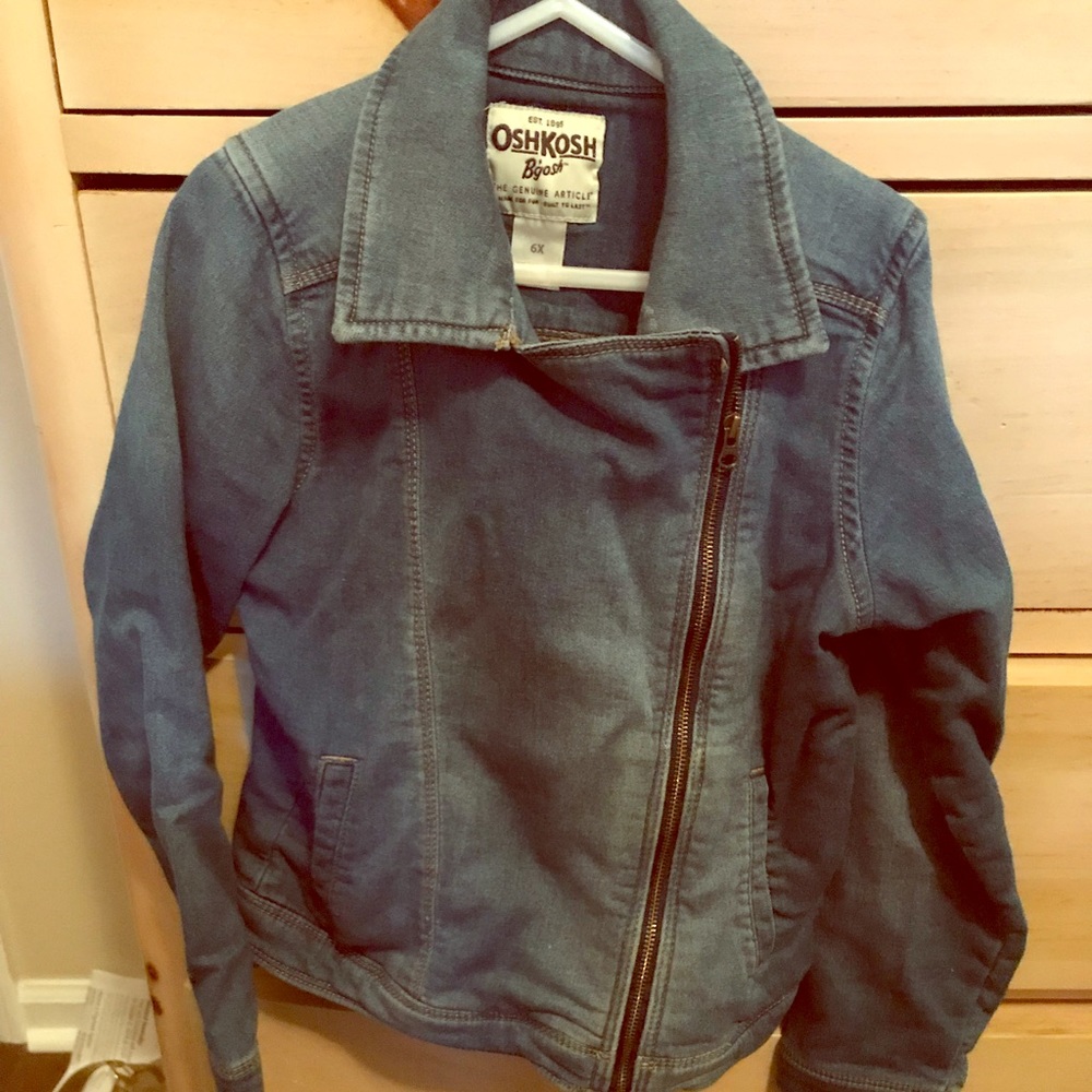 Girls clothing-